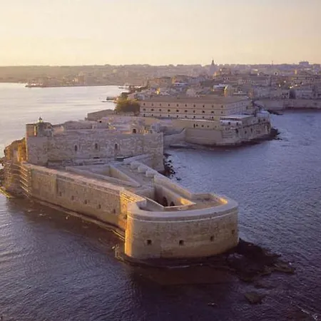 Borgo Sant' Antonio14 アパート シラクーサ